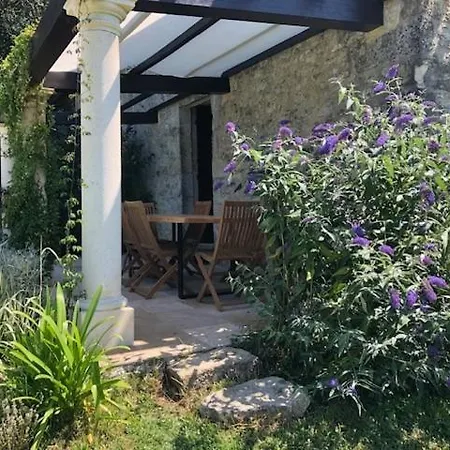 La Maisonnette, Elegant Couple's Retreat Appartamento *