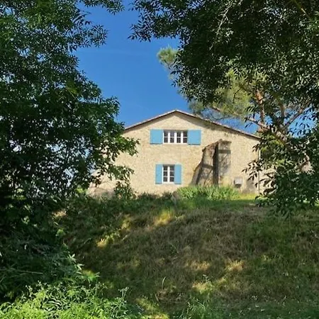 Appartamento La Maisonnette, Elegant Couple's Retreat