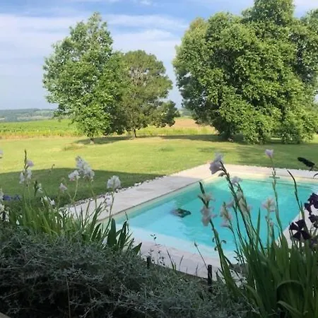 La Maisonnette, Elegant Couple's Retreat Sainte-Colombe-de-Duras