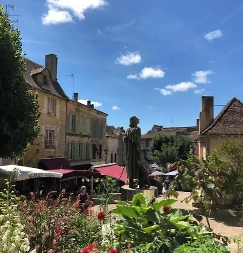 La Maisonnette, Elegant Couple's Retreat