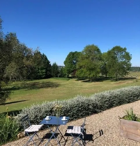 Lägenhet La Maisonnette, Elegant Couple's Retreat Sainte-Colombe-de-Duras