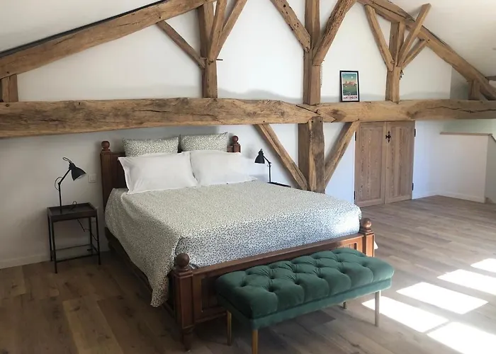 La Maisonnette, Elegant Couple's Retreat